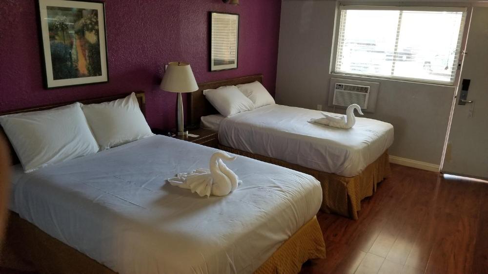 Double Room - Non-Smoking  interior